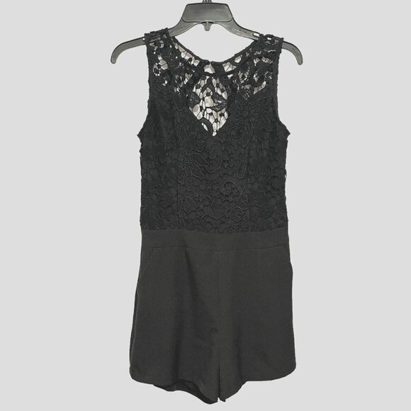 TEA & CUP‎ LOS ANGELES Women's Elegant Open Back Romper Medium Black Venice Lace - Picture 5 of 16